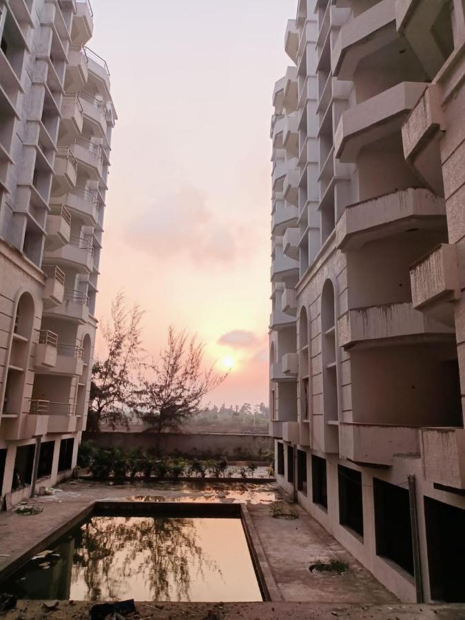 Insignia Beach Resort Premium 1 Bhk Serviced Appartments,The Club Krishna Sea Sight ,بوري المظهر الخارجي الصورة